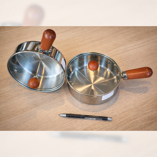 مقلاة ستيل صغيرة قطر 20 سم