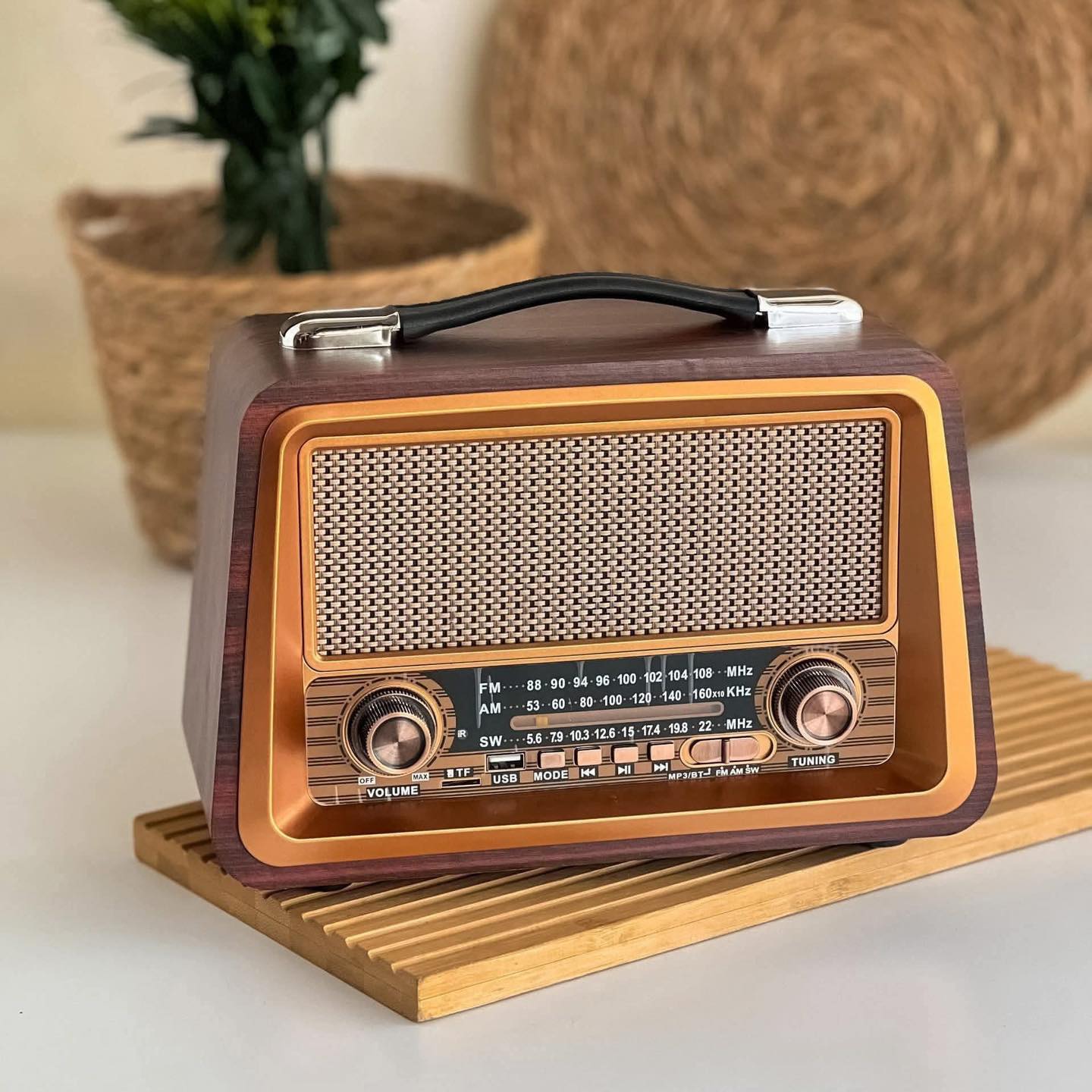 راديو كلاسيكي خشبي يعمل بالشحن به بلاتوث يعمل بالفلاش أو الميموري